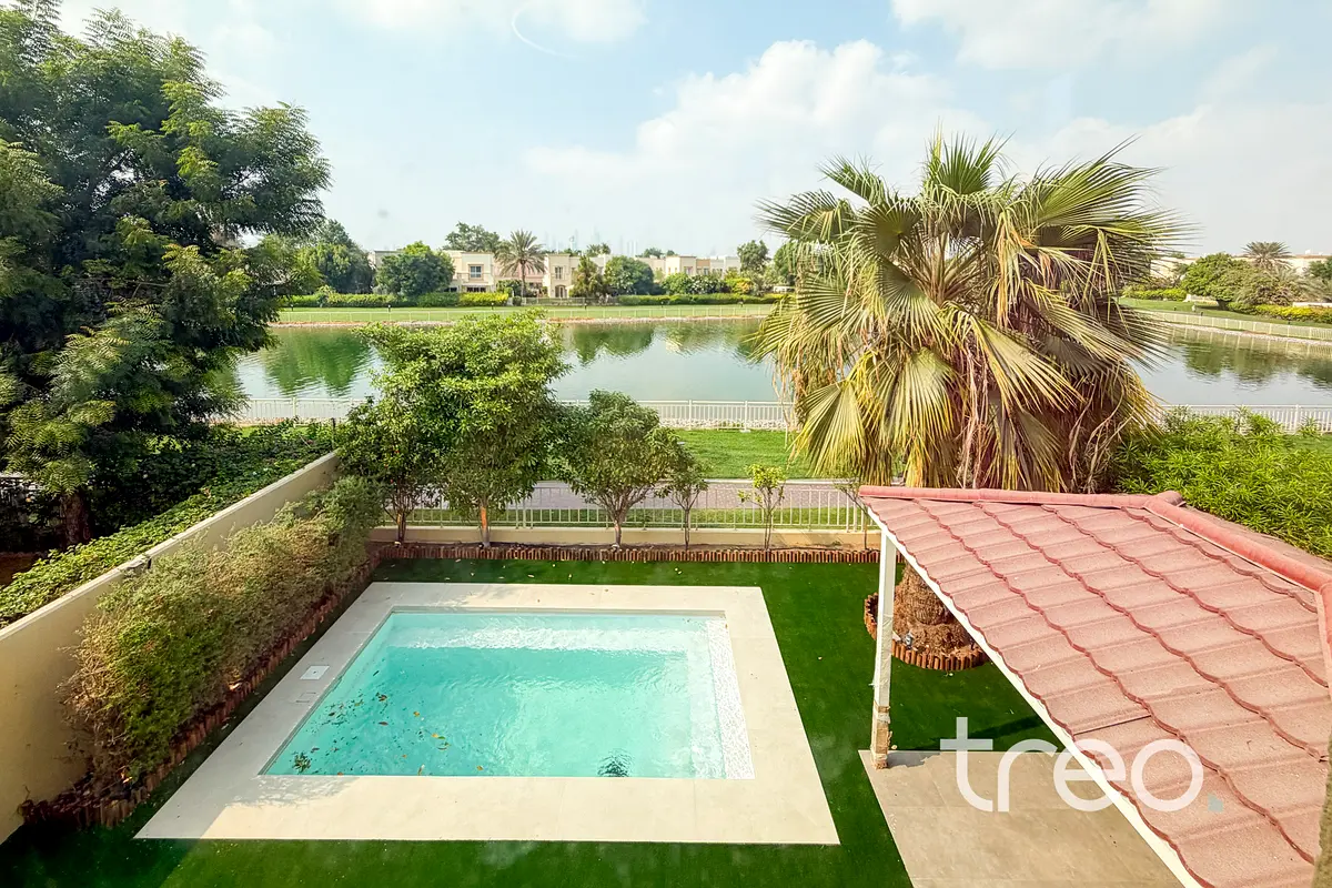 Exclusive 2E | Extended | Pool | Lake view