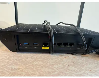 Linksys MR9600 is an AX6000 dual-band Wi-Fi 6 mesh router