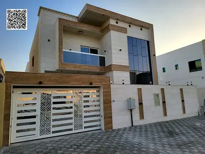 Corner villa facing two streets; price includes electricity, water, and air conditioning. Super-del