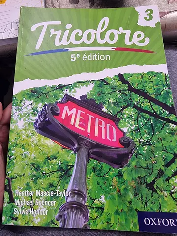 Tricolore (3) 5e edition oxford - Brand new condition - never used