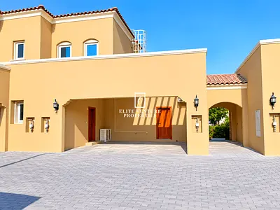 CORNER UNIT | MODERN LIVING | SPACIOUS INTERIORS