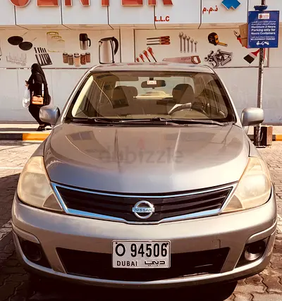2011 Nissan Tiida S
