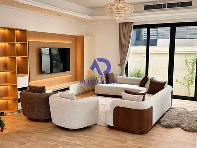 Luxurious Modern Villa for Sale (Howshi, Sharjah)