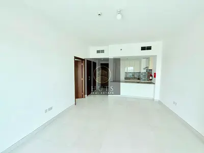 UNFURNISHED 1 BHK | BRIGHT & AIRY | HIGHER FLOOR