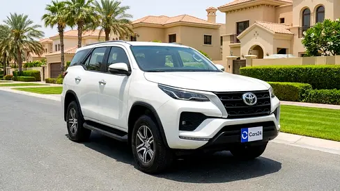 AED 1,454/m | 0 DP | Free 3 Months Warranty | Service History | 30 Day Return | TOYOTA FORTUNER 2023