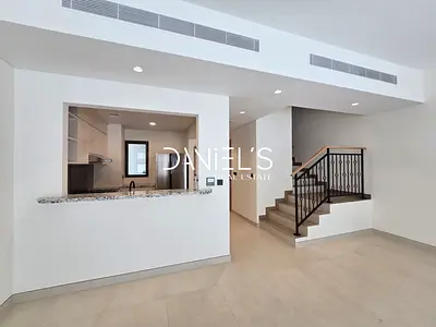 Costa Brava | 4 BR Townhouse | Next to Park