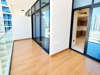 FULLY FURNISHED | High Floor | Big Balcony | 1 Parking | Oct 30
