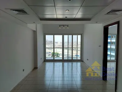 Spacious 1 Bedroom | Lake View Tower | Balcony & Pool Access