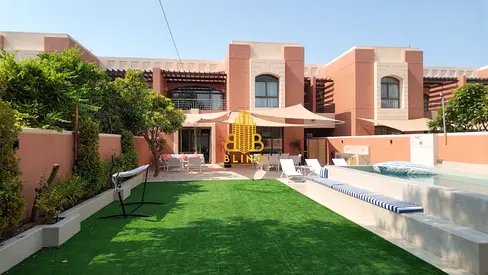 Fully Renovated 5 Bedroom Villa | Pool | Front & Back Yard | Balcony