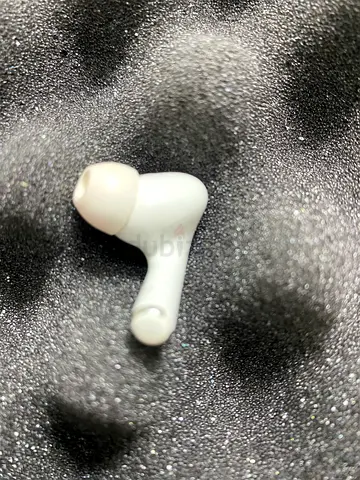 Apple AirPods pro2 right sied bud only