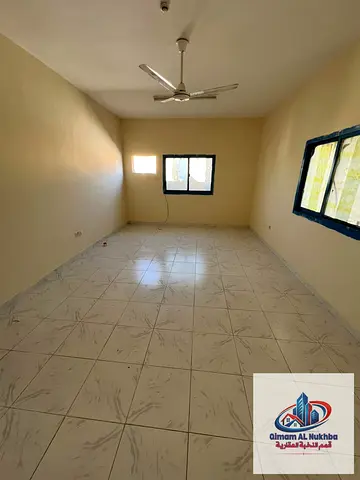 ب35 الف فقط ارخص شقه بالمجره مع 2بلكون وغرفه استور مساحات كبيره جدا تشطيبات سوبر ديلوكس تسهيلات بالسداد والصيانه مجانيه وسهله الوصول وعلي مخرج دبي