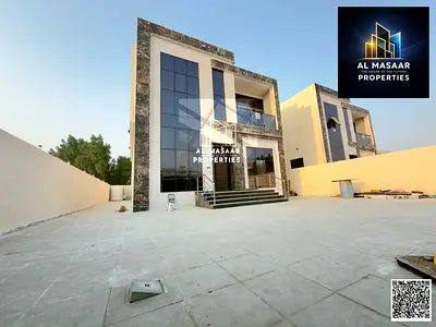 فيلا بمساحة واسعة جدا في الروضة 2 مع سعر شامل الكهرباء والمياه والمكيفيات وبسعر قابل للتفاوض مع التملك الحر للجميع