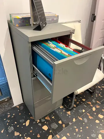 Gray Metal Filing Cabinet with Hanging Files - Good Condition