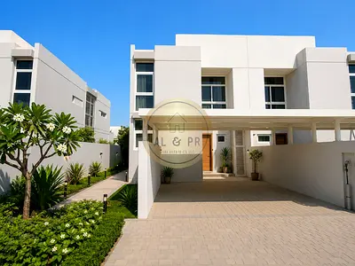 Near Pool & Park | 4 BR +Maids | Semi-Detached