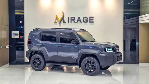TOYOTA - LAND CRUISER - FJ - V4 2.7L - 2027 MODEL - UNDER WARRANTY - GCC SPECS - GRAY COLORE