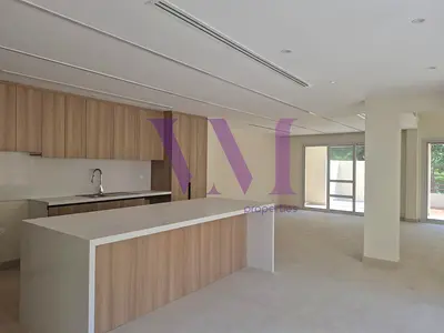 RENOVATED 3BR Villa , Malibu, Mina Al Arab