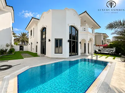 4BR New Furnished Villa I Atlantis View