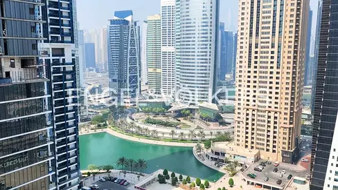High Floor 2BR + Maid | Lake View