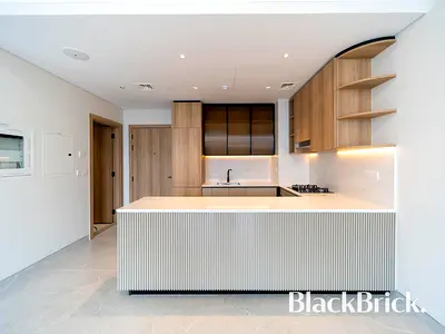 Elegant 1BR | High Floor | Video Available