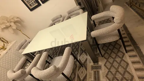 Dinning table