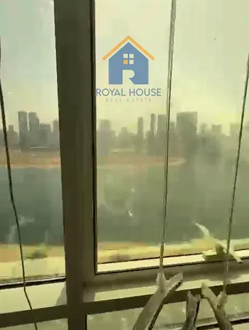 For sale: Exceptional apartment – 3 bedrooms with a full sea view