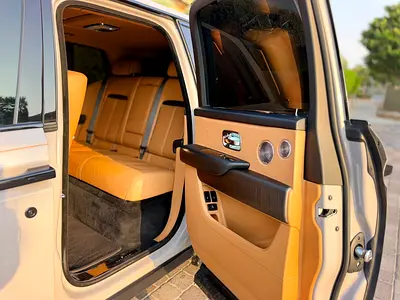 2019 ROLLS-ROYCE CULLINAN — миниатюра 11