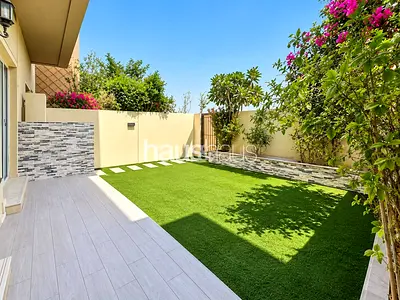 Upgraded | Vacant | Close to Pool | Prime Location