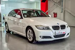 2012 BMW 320