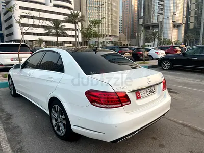 2014 Mercedes-Benz E 300 Avantgarde | GCC Specs | Excellent Condition
