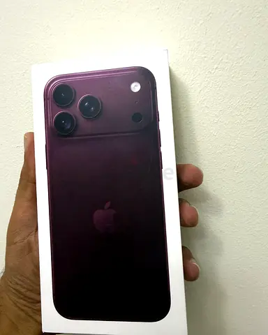 iPhone 18 Pro Max 256GB Burgundy Brand New Sealed