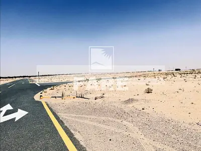 أرض تجارية للبيع بمساحة 9676 قدم مربع