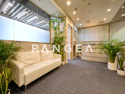 Vastu Compliant | High Floor | Prime Location