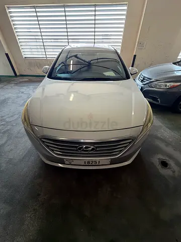 Urgent !! Car sale with front and back infotainment