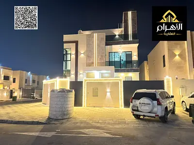 Corner plot (two-street frontage) | 5 master bedrooms | Two floors plus a roof | Exceptional design and prime location | Registration and ownership tr