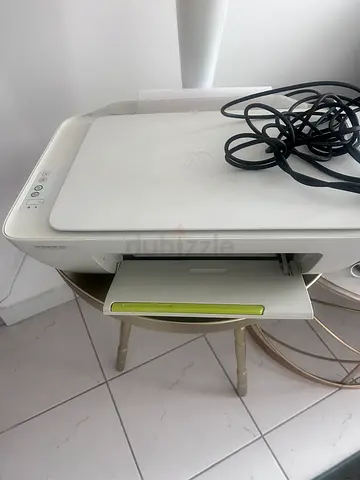 HP DeskJet 2700 All-in-One Colour Printer – Print, Scan & Copy