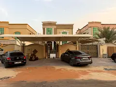 Strategic location / rent for all genders / large area with rebound / on the Dubai exit