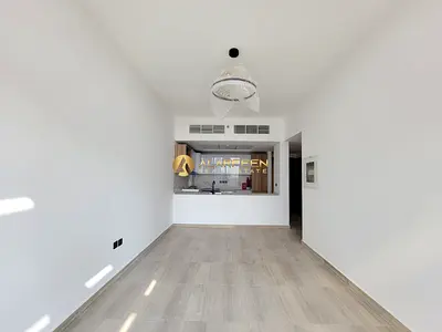 1Br+Store | Unfurnished | Fitted Kitchen
