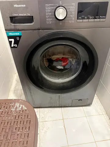 Hisense 7kg Front Load Washing Machine - Excellent Condition