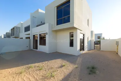 4BR Corner Townhouse | Green Belt | Noor Cluster
