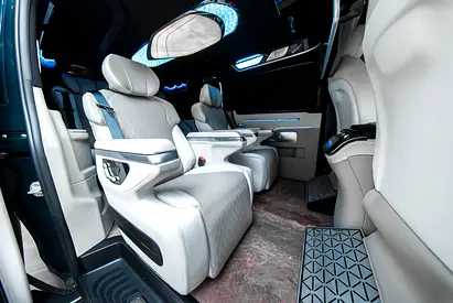 2023 | VIP | Mercedes-Benz Vito | GCC Specs | With Warranty & Service Contract