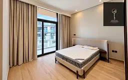 IMPRESSIVE APARTMENT | BRIGHT & SPACIOUS