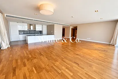 City Walk | Spacious 1 Bed | Prime Choice