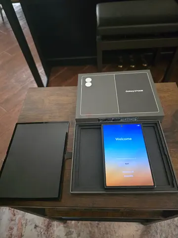 Samsung Galaxy Z Fold 8 - 512GB - Grey