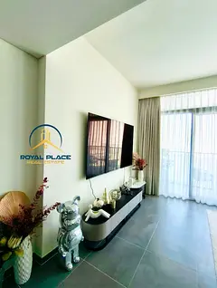 Furnished 2BR Apartment | Creek Edge Tower 2 | Marina & Downtown View