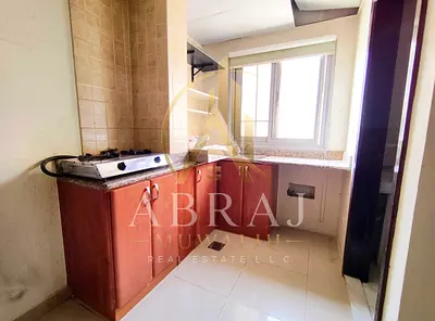 READY TO MOVE STUDIO NEAR MADINA MALL SEPARATE KITCHEN GOOD SIZE DTUDIO FOR FAMILY