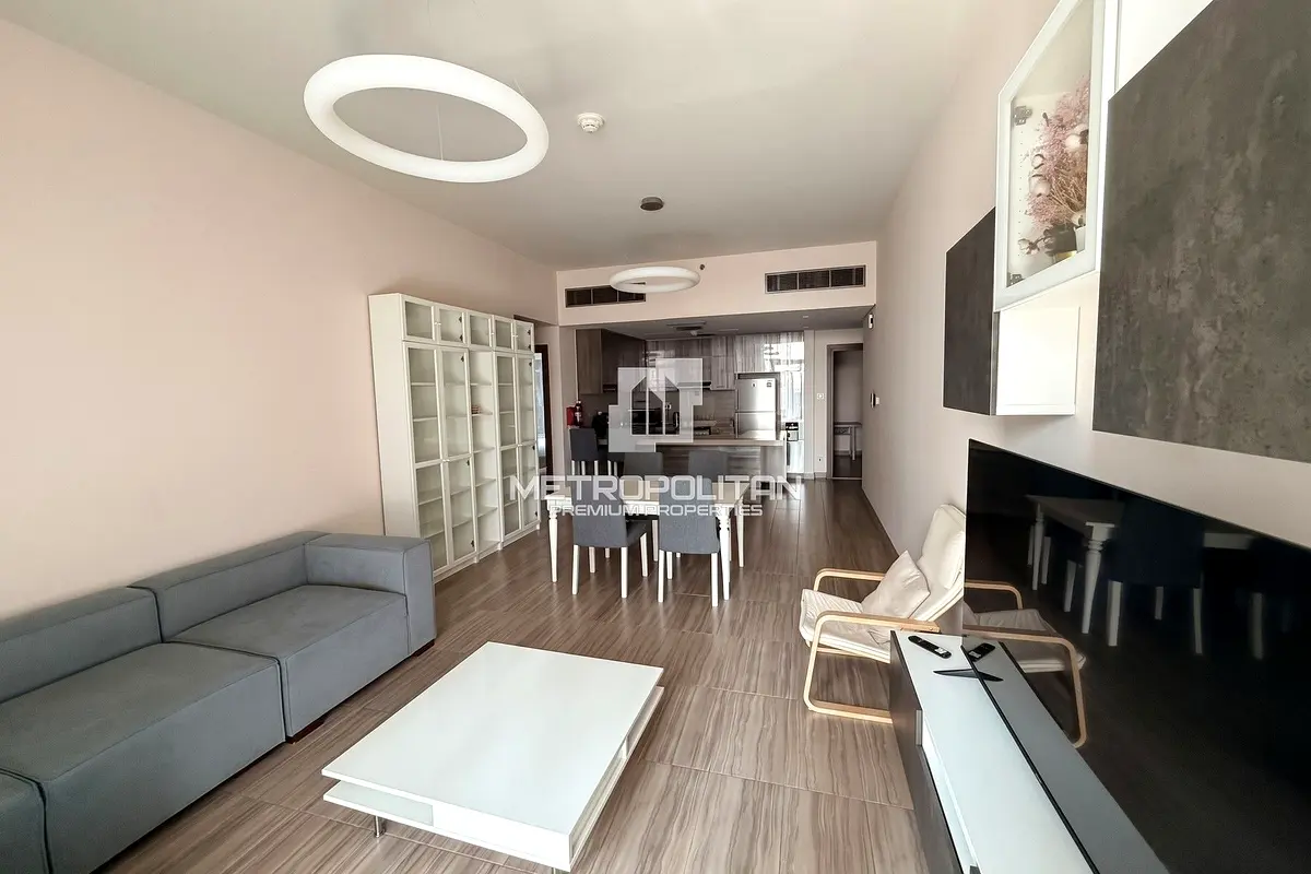 Fully Furnished | Amazing Lake View | View Now