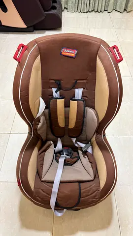 Juniors car seat in good condition