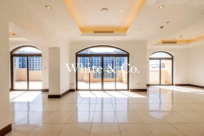 Next to Mall | Large Duplex PH | Vacant