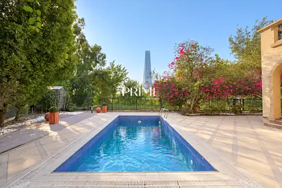 New to Market | Vacant | Plot 10,289 sq.ft