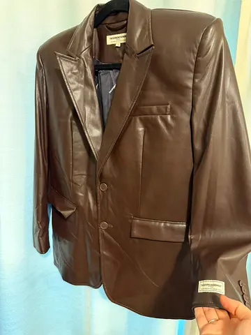 The Giving Movemment - Brown leather blazer jacket — Small size - Used once